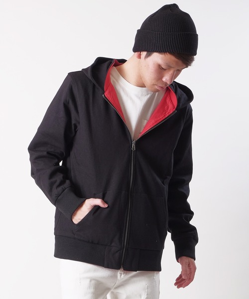 Growth by in the attic（グロウスバイインジアティック