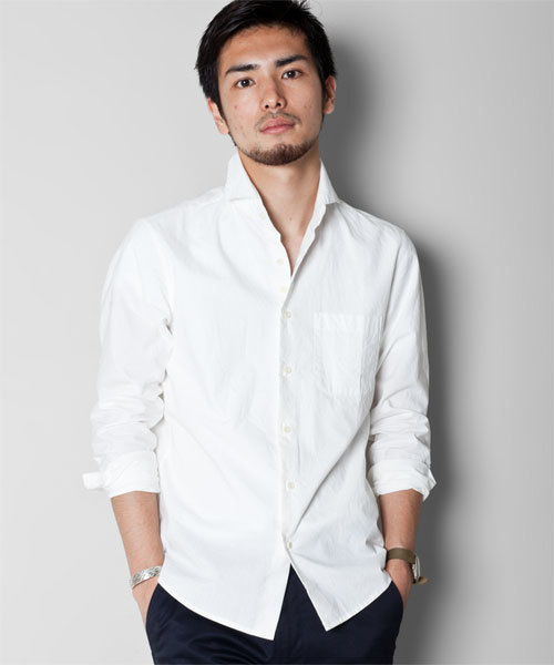 NANO universe（ナノユニバース）の「ギリシアコットン硫化染めシャツ（シャツ/ブラウス・メンズ・ホワイト/グレイッシュベージュ/ネイビー/ライトピンク/チャコール・SMALL/MEDIUM/LARGE/X-LARGE）」の2枚目の写真