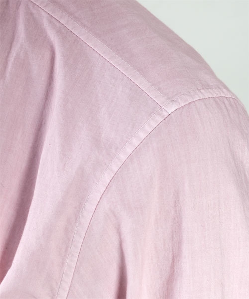 NANO universe（ナノユニバース）の「ギリシアコットン硫化染めシャツ（シャツ/ブラウス・メンズ・ホワイト/グレイッシュベージュ/ネイビー/ライトピンク/チャコール・SMALL/MEDIUM/LARGE/X-LARGE）」の10枚目の写真