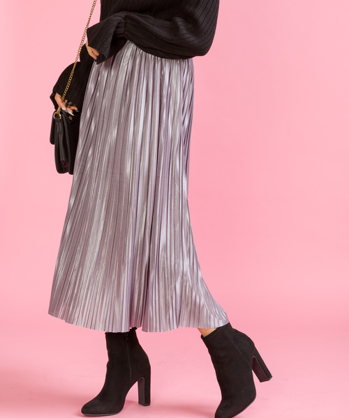 SpRay(スプレイ)の「サテンプリーツスカート(スカート・レディース・ブラック/ベージュ/グレー/ピンク/グリーン/パープル/ライトグレー・FREE)」の3枚目の写真