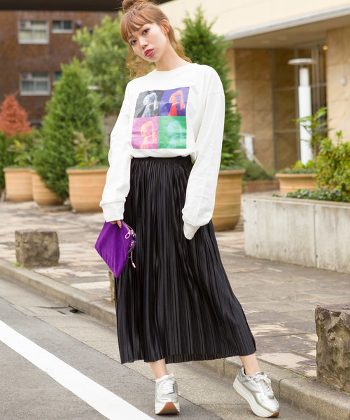 SpRay(スプレイ)の「サテンプリーツスカート(スカート・レディース・ブラック/ベージュ/グレー/ピンク/グリーン/パープル/ライトグレー・FREE)」の12枚目の写真