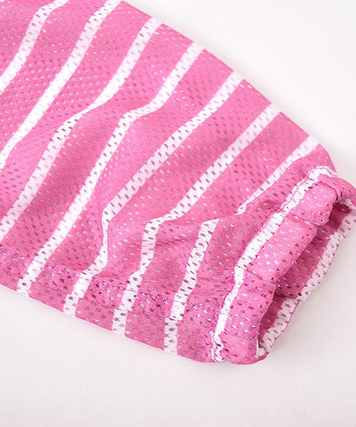 BeBe（ベベ）の「BeBe/メッシュ防虫加工パーカー（パーカー・キッズ・グレー/ピンク/ブルー・100/110/120/90/130/140/150）」の9枚目の写真