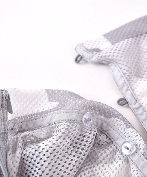 BeBe（ベベ）の「BeBe/メッシュ防虫加工パーカー（パーカー・キッズ・グレー/ピンク/ブルー・100/110/120/90/130/140/150）」の21枚目の写真