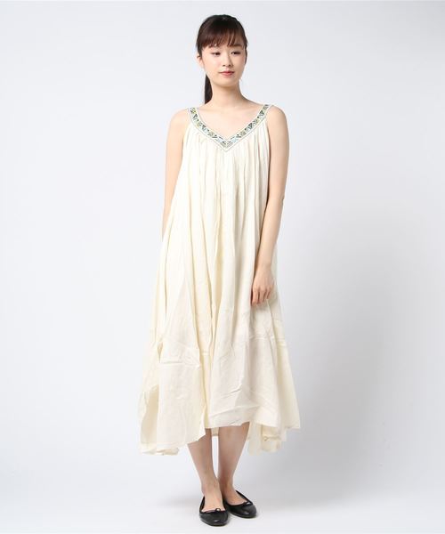 チャイハネ（チャイハネ）の「【チャイハネ】エスニック刺繍キャミワンピース（ワンピース・レディース・ブラック/ライトブルー/オレンジ/ホワイト・FREE）」の12枚目の写真