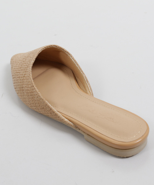 KOBE LETTUCE(コウベレタス)の「ポインテッドトゥメッシュフラットサンダル バブーシュ(サンダル・レディース・アイボリー/ベージュ/ブラック/ブラック系その他・L/LL/M/S)」の6枚目の写真