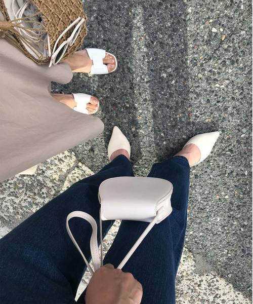 KOBE LETTUCE(コウベレタス)の「ポインテッドトゥメッシュフラットサンダル バブーシュ(サンダル・レディース・アイボリー/ベージュ/ブラック/ブラック系その他・L/LL/M/S)」の20枚目の写真