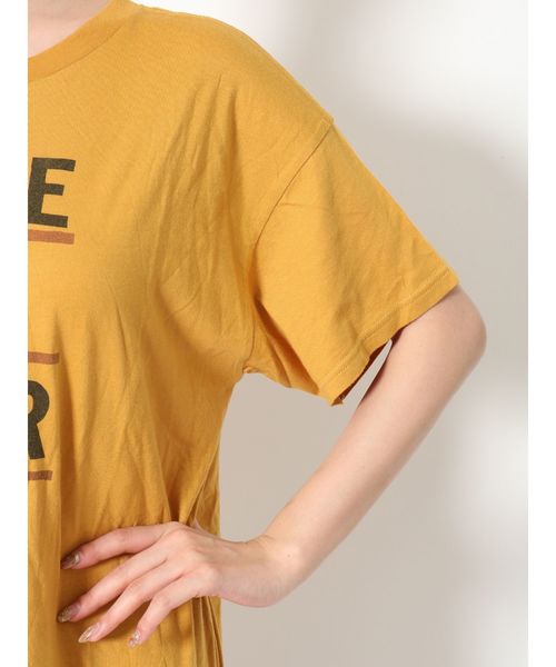 Ungrid（アングリッド）の「MOREロゴプリントTee（Tシャツ/カットソー・レディース・パープル/オフホワイト/イエロー・FREE）」の10枚目の写真