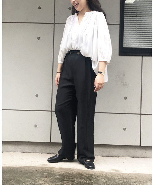 TEVALT(ヴァレット)の「サスペンダー付きタックワイドパンツ(その他パンツ・レディース・ブラック/ベージュ・38)」の7枚目の写真