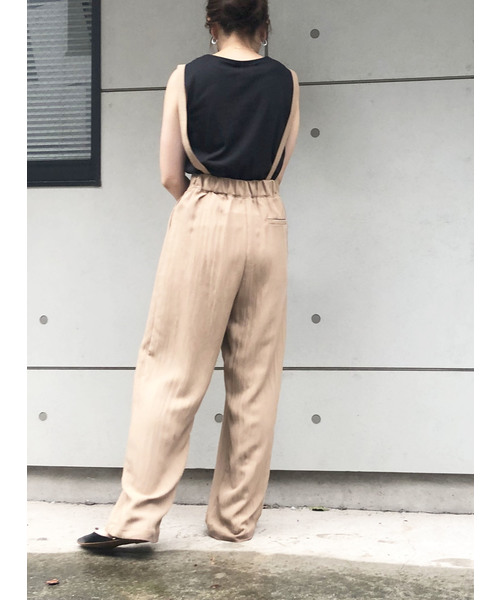 TEVALT(ヴァレット)の「サスペンダー付きタックワイドパンツ(その他パンツ・レディース・ブラック/ベージュ・38)」の8枚目の写真