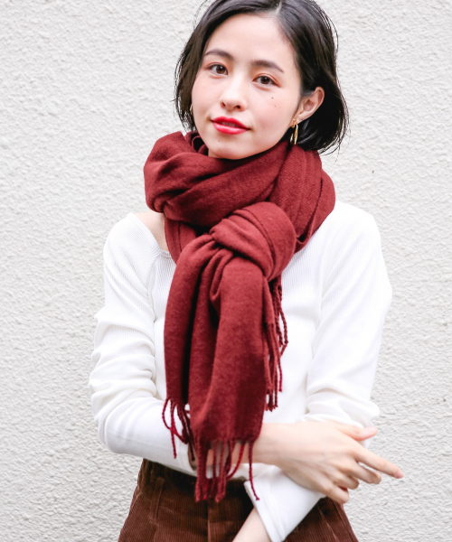 LOWRYS FARM（ローリーズファーム）の「カラーストール　851198（ストール/ショール・レディース・ブラック/ベージュ/ブラウン/グレー/レッド/オフホワイト/ミント/オレンジ/ブルー/チャコールグレー/ブルー系その他・FREE）」の10枚目の写真