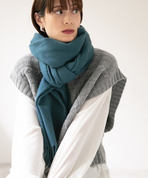 LOWRYS FARM（ローリーズファーム）の「カラーストール　851198（ストール/ショール・レディース・ブラック/ベージュ/ブラウン/グレー/レッド/オフホワイト/ミント/オレンジ/ブルー/チャコールグレー/ブルー系その他・FREE）」の8枚目の写真