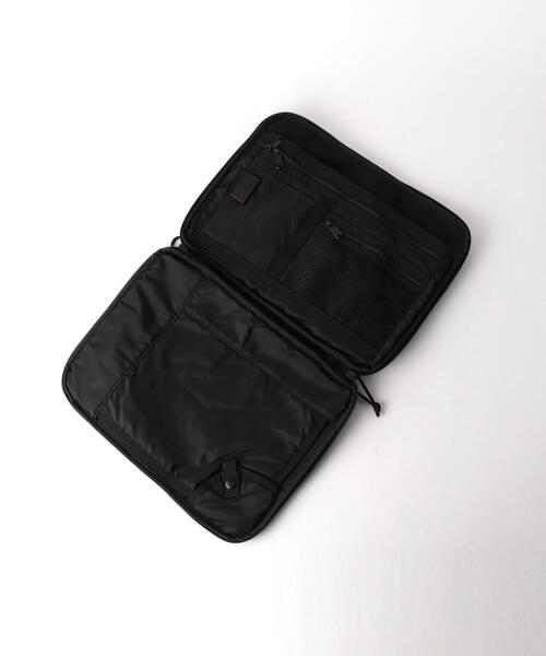 【美品】BRIEFING PC CASE TALL 13 PCケース　クラッチ ブリーフィング ] BRIEFING PC CASE TALL 13 MW クラッチバッグ