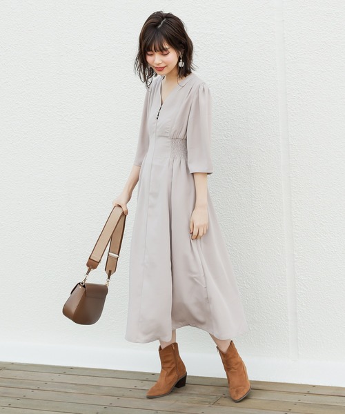 natural couture（ナチュラルクチュール）の「レトロ小花ワンピース（ワンピース・レディース・グレイッシュベージュ/サックスブルー/ピンク/その他1/その他2/その他3・FREE）」の2枚目の写真