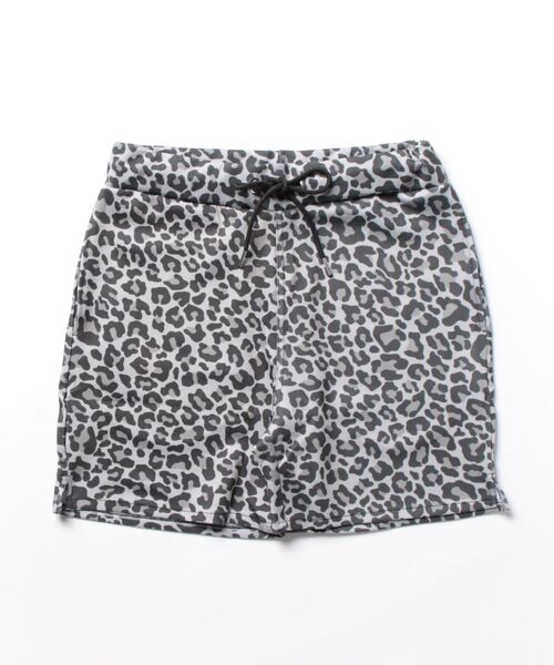 CERCA(チェルカ)の「RS/カラーショートパンツ(その他パンツ・メンズ・グレー系その他/イエロー/ブラック/ピンク/ネイビー/その他4/ライトグリーン/その他3/ブラック系その他/その他2/その他1/ホワイト系その他・X-LARGE/LARGE/MEDIUM)」の9枚目の写真