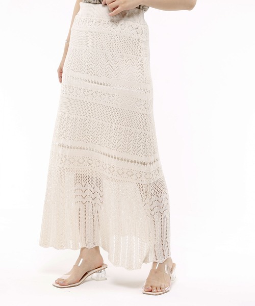 Riberry（リベリー）の「透かし編ロングスカート（スカート・レディース・ブラック/ベージュ/アイボリー/モカ・MEDIUM）」の5枚目の写真