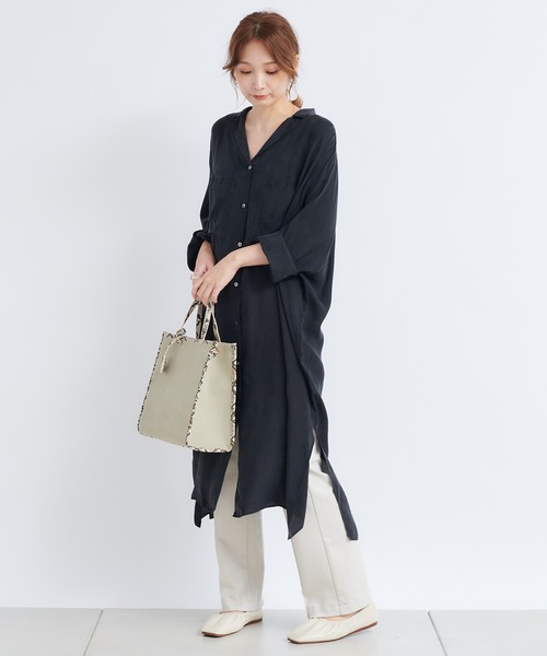 DouDou(ドゥドゥ)の「キュプラ開襟シャツワンピース(シャツワンピース・レディース・ブラック/ベージュ/ブルー・FREE)」の4枚目の写真