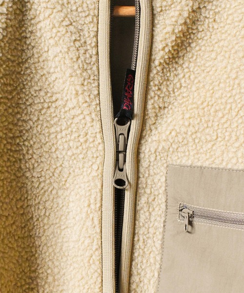 Gramicci（グラミチ）の「【63】【GRAMICCI】BOA FLEECE JACKET（ブルゾン・メンズ・ベージュ/オリーブ/ブラック・MEDIUM/X-LARGE/LARGE/XX-LARGE/SMALL）」の11枚目の写真