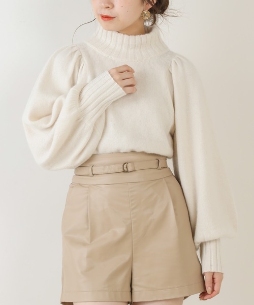 Chico(チコ)の「ハイネックパワショルフォックスニット(ニット/セーター・レディース・アイボリー/カーキ/パープル/ピンクベージュ・FREE)」の15枚目の写真