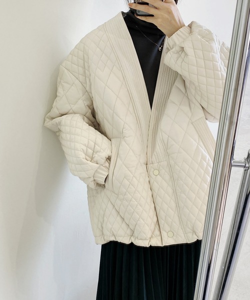 aimoha(アイモハ)の「中綿 キルティングノーカラージャケット (AW) (LV)(ノーカラージャケット・レディース・ホワイト/ブラック/ピンク/ブルー/ライトグリーン/ブラウン/グレー/パープル系その他/グリーン系その他/マスタード/グレー系その他/グリーン/ベージュ・SMALL/MEDIUM/LARGE)」の14枚目の写真