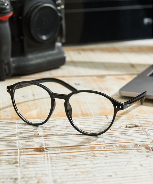 Sakka（サッカ）の「クリアレンズ 伊達メガネ　UVカット（メガネ・メンズ・アッシュグレー/ブラック/ベージュ/パープル/ブラウン/グレー/ゴールド/ブルー/その他/クリアブラック/クリア/クリアブラウン/ブラックミックス/スモークグレー/その他1/ブラック×ブラック/ブラック系その他/チョコ/ブラウン系その他/レオパード/アニマル/ダークブラック/ライトブラック/スミクロ/アンティークゴールド/アンティークシルバー/シャンパン/ブラック系その他2/ブラック系その他3/ブラック系その他4/ブラック系その他5/ブラック系その他6/ブラック系その他7/ブラウン系その他2/ブラウン系その他3/ブラウン系その他4/ブラウン系その他5/ブラウン系その他6/ブラウン系その他7/テラコッタ/シルバー/F/K/A/H/B/G/I/C/D/E/J・FREE）」の12枚目の写真