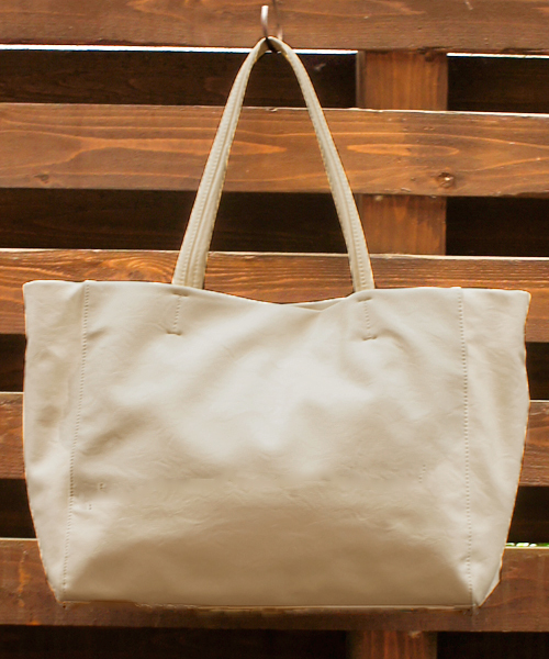 CIAOPANIC（チャオパニック）の「【Ciaopanic】2WAY FAKE LETHEARトートBAG（トートバッグ・レディース・ブラウン/キャメル/ブラック/オフホワイト/ブルー・FREE）」の2枚目の写真