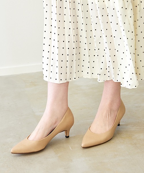 JELLY BEANS（ジェリービーンズ）の「ポインテッドヒールパンプス【Made in Japan】<ふわさら>＜痛くない＞＜疲れない＞(113-38603)JELLY BEANS(ジェリービーンズ)（パンプス・レディース・ブラック系その他/グレー/ベージュ/ブラック/ワイン/ベージュ系その他/グレー系1/ブラック系1/カーキ/アイボリー・23/24/25/22/25.5/22.5/24.5/23.5/21.5）」の18枚目の写真