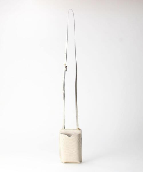 BEAUTY&YOUTH UNITED ARROWS（ビューティーアンドユースユナイテッドアローズ）の「＜VIOLAd’ORO＞レザーソリッドショルダーバッグ Ψ（ショルダーバッグ・レディース・ケリー/ライトグレー/ブラック/グレー/ピンク/モカ/イエロー・FREE）」の3枚目の写真