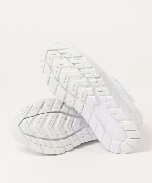 NEW BALANCE（ニューバランス）の「《New Balance》YT570（スニーカー・キッズ・レッド/ホワイト/ブラック/ブルー・19.0cm/20.0cm/21.0cm/18.0cm/23.0cm/22.0cm/25.0cm/17.0cm/24.0cm/22.5cm/23.5cm/24.5cm/17.5cm/21.5cm/19.5cm/18.5cm）」の6枚目の写真