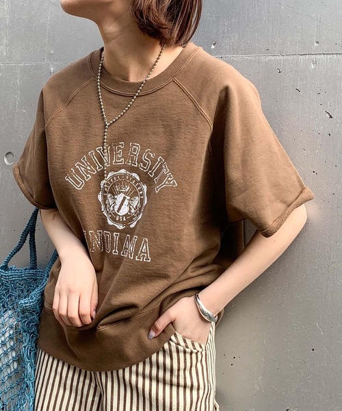 CIAOPANIC TYPY（チャオパニックティピー）の「カレッジプリントハーフスリーブスウェット（Tシャツ/カットソー・レディース・チャコールグレー/オフホワイト/サックスブルー/キャメル・ONE SIZE）」の4枚目の写真