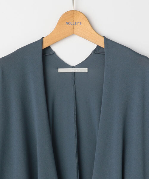 NOLLEY’S Sophi（ノーリーズソフィ）の「スクウェアはおり（カーディガン/ボレロ・レディース・チャコールグレー/ベージュ・38）」の12枚目の写真