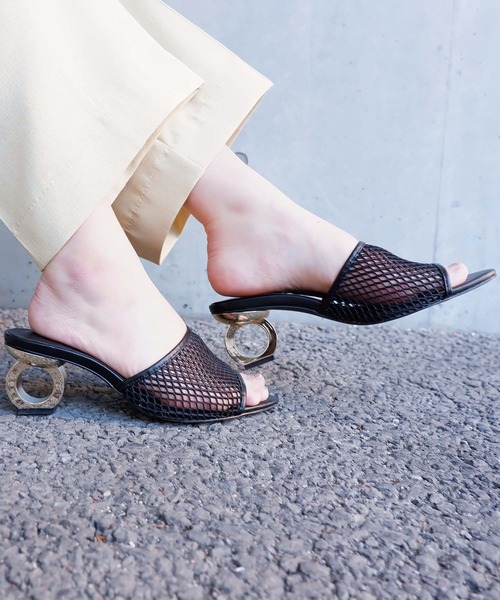 SPIRALGIRL(スパイラルガール)の「メッシュミュール(パンプス・レディース・ブラック/オフホワイト/グリーン・MEDIUM/LARGE)」の3枚目の写真