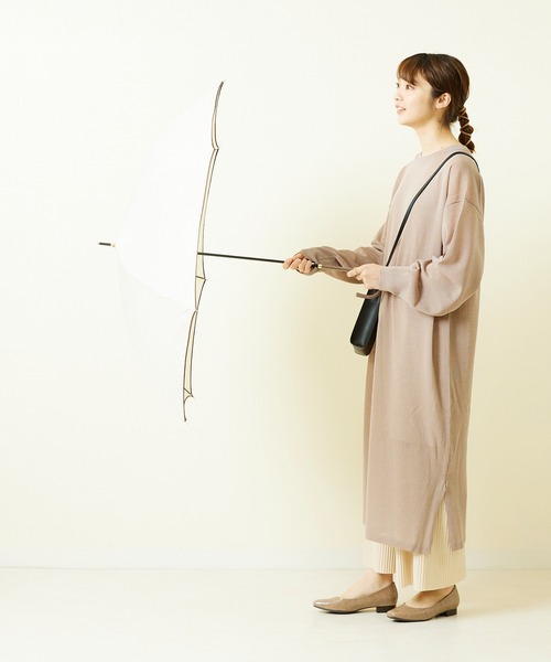 menue(メヌエ)の「晴雨兼用スクエアトゥ防水パンプス ヒールパンプス レディース(レインシューズ・レディース・ブラック/アイボリー/グレイッシュベージュ・22.5cm/23.5cm/24.5cm/25.5cm/23.0cm/24.0cm/25.0cm/26.0cm/21.5cm/22.0cm)」の15枚目の写真