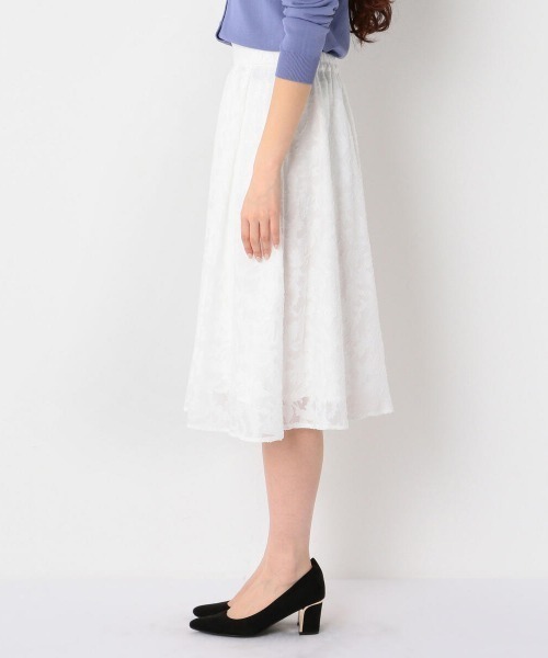 MEW'S REFINED CLOTHES（ミューズリファインドクローズ）の「シアージャガードタックフレアスカート（スカート・レディース・ホワイト/ライトグリーン/ライトブルー・MEDIUM）」の6枚目の写真