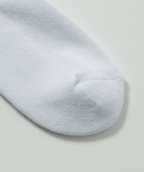 KATHARINE HAMNETT LONDON （キャサリンハムネットロンドン）の「KATHARINE HAMNETT LONDON/キャサリンハムネットロンドン Recover ribbon crew socks（ソックス/靴下・メンズ・ホワイト/ブラック・FREE/25-27CM）」の5枚目の写真