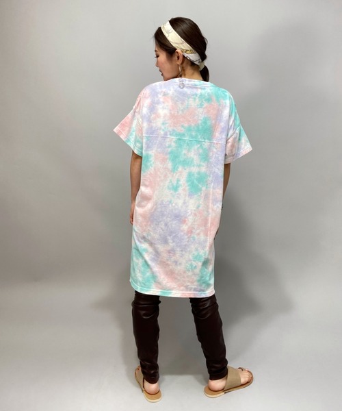 ROXY（ロキシー）の「ROXY/ロキシー   タイダイ柄Ｔシャツワンピース   RDR212021（ワンピース・レディース・ブルー/カーキ/パープル・S/M）」の19枚目の写真