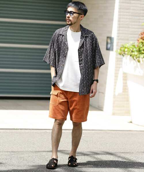 URBAN RESEARCH Sonny Label（アーバンリサーチサニーレーベル）の「オーバーサイズパターンシャツ（シャツ/ブラウス・メンズ・イエロー/オレンジ/グレー・LARGE/MEDIUM）」の20枚目の写真