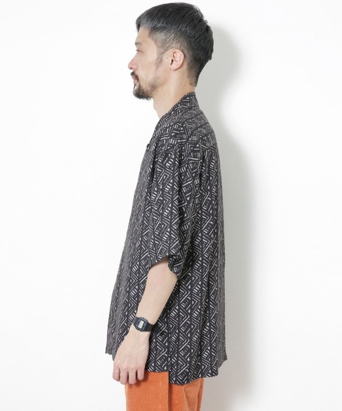 URBAN RESEARCH Sonny Label（アーバンリサーチサニーレーベル）の「オーバーサイズパターンシャツ（シャツ/ブラウス・メンズ・イエロー/オレンジ/グレー・LARGE/MEDIUM）」の22枚目の写真