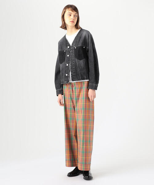 MACPHEE(マカフィー)の「コットンデニム ノーカラージャケット(デニムジャケット・レディース・ブラック/ブルー・36)」の6枚目の写真