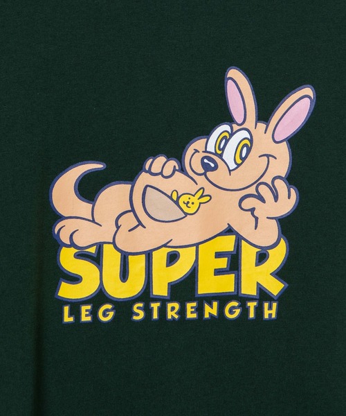 WEGO（ウィゴー）の「WEGO/キャラモチーフロゴプリント半袖Tシャツ（Tシャツ/カットソー・メンズ・オートミール/ダークグリーン・SMALL/X-LARGE/MEDIUM/LARGE）」の19枚目の写真