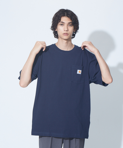 Carhartt（カーハート）の「【Carhartt / カーハート】 ロゴ ポケットTシャツ（Tシャツ/カットソー・メンズ・ホワイト/チャコールグレー/ブラック/ネイビー/グレー/ブルー/ボルドー・S/M/L/XL）」の6枚目の写真