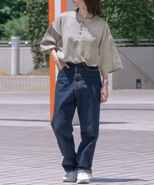 PairPair（ペアペア）の「ピスネーム付きヘンリーネックTシャツ（ユニセックス）（Tシャツ/カットソー・レディース・カーキ/ピンク/スミクロ/グレイッシュベージュ・MEDIUM/LARGE）」の8枚目の写真