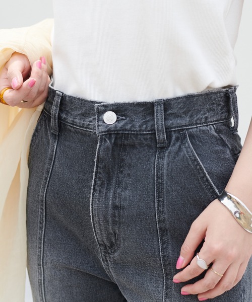 DISCOAT（ディスコート）の「リメイク風デニムセミフレアパンツ（デニムパンツ・レディース・ブラック/ブルー・MEDIUM/LARGE）」の11枚目の写真