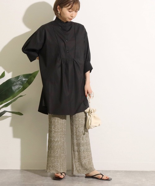 Factor=(ファクターイコール)の「フリル衿ハイネックブラウス(シャツ/ブラウス・レディース・ブラック/オフホワイト・FREE)」の14枚目の写真