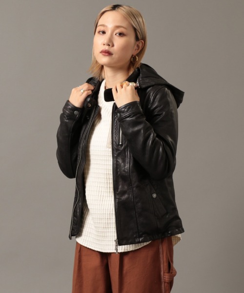AVIREX(アヴィレックス)の「スタンドジップレザージャケット/ STAND ZIP LEATHER JACKET(ライダースジャケット・レディース・ブラック/ライトベージュ・SMALL/MEDIUM/LARGE)」の12枚目の写真
