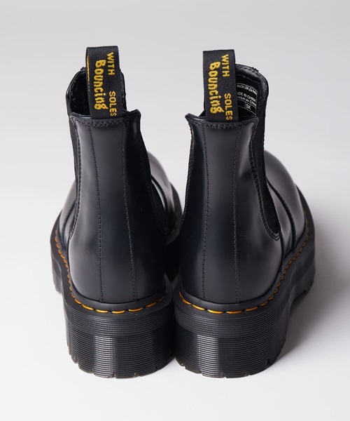 Dr. Martens（ドクターマーチン）の「【Dr.Martens /ドクターマーチン】2976 CHELSEA BOOTS チェルシー厚底ブーツ　サイドゴアブーツ（ブーツ・レディース・ホワイト/ブラック・4/6/5）」の17枚目の写真