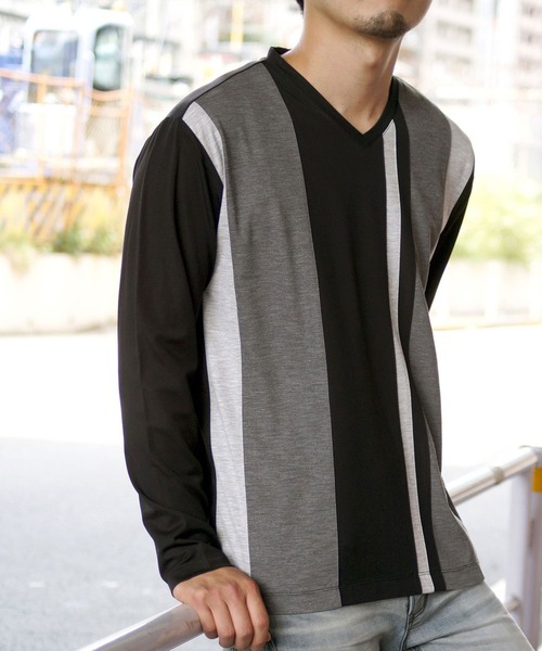 HIDEAWAYS NICOLE（ハイダウェイニコル）の「アラカルト配色切替Vネックプルオーバー（Tシャツ/カットソー・メンズ・ホワイト/ホワイト系その他/ブラック/ブラック系その他/ネイビー・MEDIUM/LARGE/X-LARGE）」の3枚目の写真