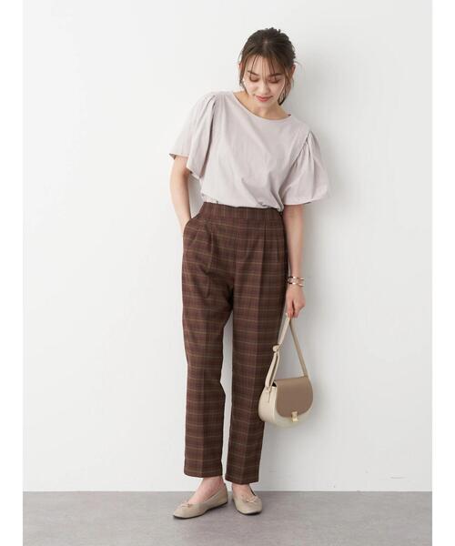 earth music&ecology（アースミュージックアンドエコロジー）の「きれい見えカットソー(袖ひら) ＊（Tシャツ/カットソー・レディース・ピンクベージュ/オフホワイト/ブラック/ミント・FREE）」の16枚目の写真