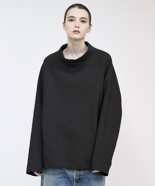 VOAAOV（ヴォアーブ）の「【VOAAOV】 pile shape knitted H/N sweater（スウェット・メンズ・チャコールグレー/グレー/ベージュ/グリーン・1/2）」の2枚目の写真