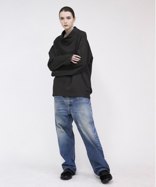 VOAAOV（ヴォアーブ）の「【VOAAOV】 pile shape knitted H/N sweater（スウェット・メンズ・チャコールグレー/グレー/ベージュ/グリーン・1/2）」の12枚目の写真