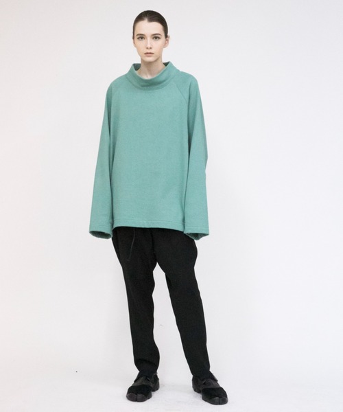 VOAAOV（ヴォアーブ）の「【VOAAOV】 pile shape knitted H/N sweater（スウェット・メンズ・チャコールグレー/グレー/ベージュ/グリーン・1/2）」の9枚目の写真